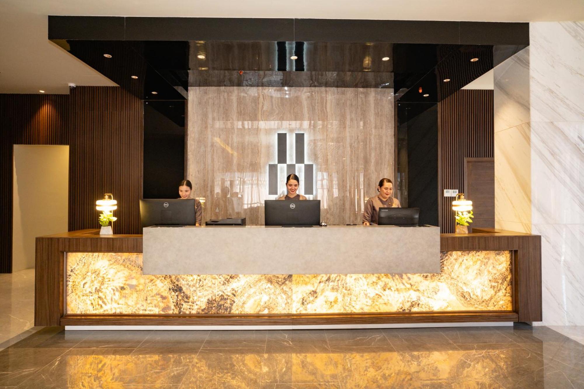 Amber Hotel - セブ市 エクステリア 写真