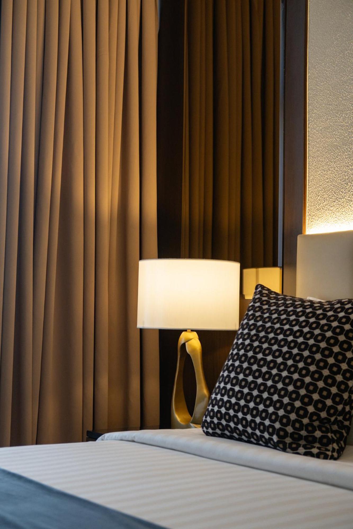 Amber Hotel - セブ市 エクステリア 写真