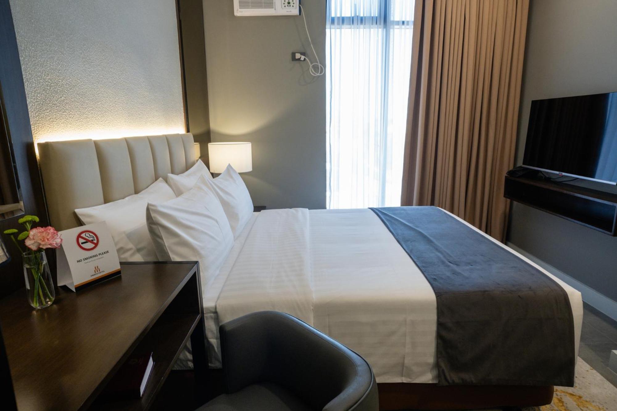 Amber Hotel - セブ市 エクステリア 写真