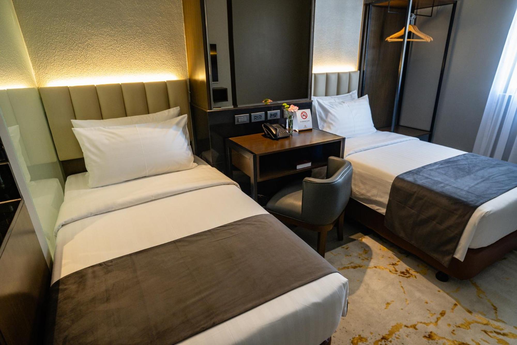 Amber Hotel - セブ市 エクステリア 写真